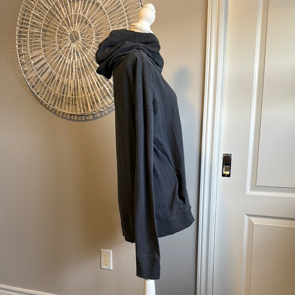 lululemon athletica Dark Gray Women's Sweater - Picture 2 of 10